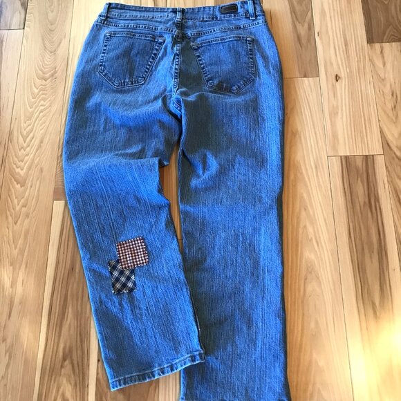 Upcycled Patchwork Jeans, 16P: Plaids, Spring Garden Sunflower Patches, Reworked - Picture 12 of 12